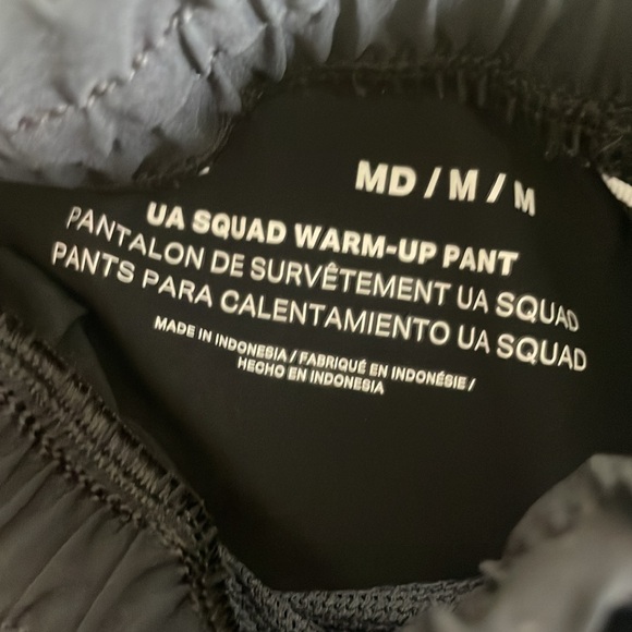 UA women’s sweatpants - Picture 5 of 6